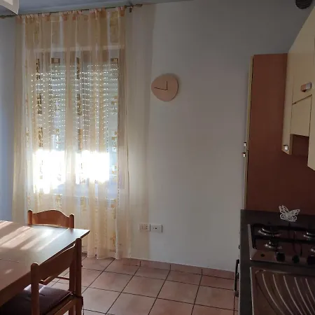 Le Marche Huis * 费尔莫